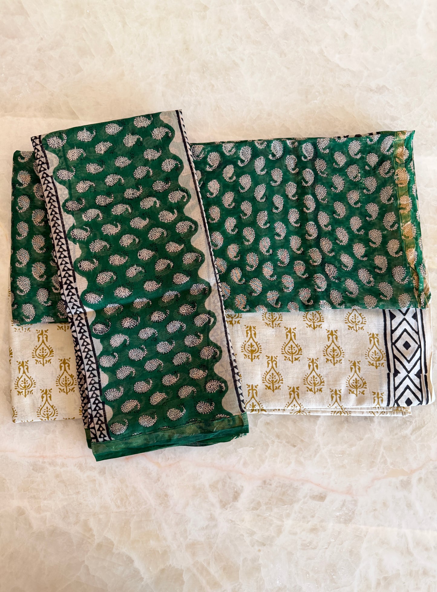 Chanderi Silk Unstitched 3 Piece Suit Set