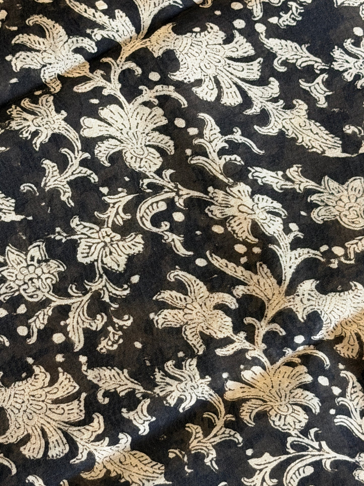 Chanderi Silk Unstitched 3 Piece Suit Set