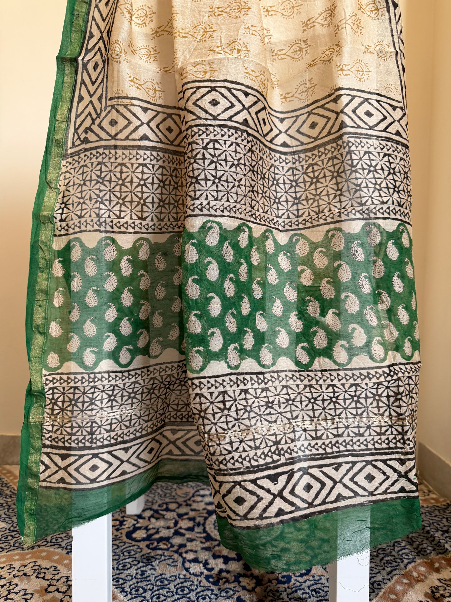 Chanderi Silk Unstitched 3 Piece Suit Set